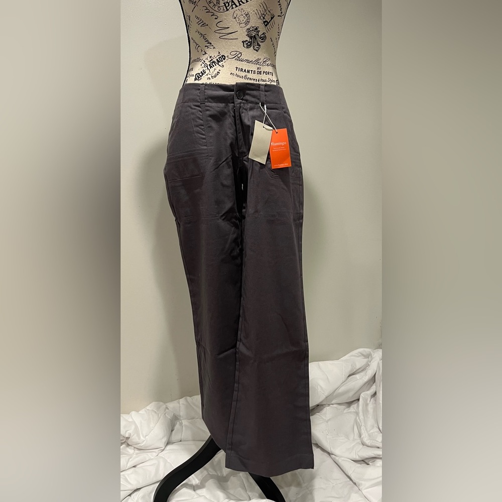 Slant pocket, low waist, flared